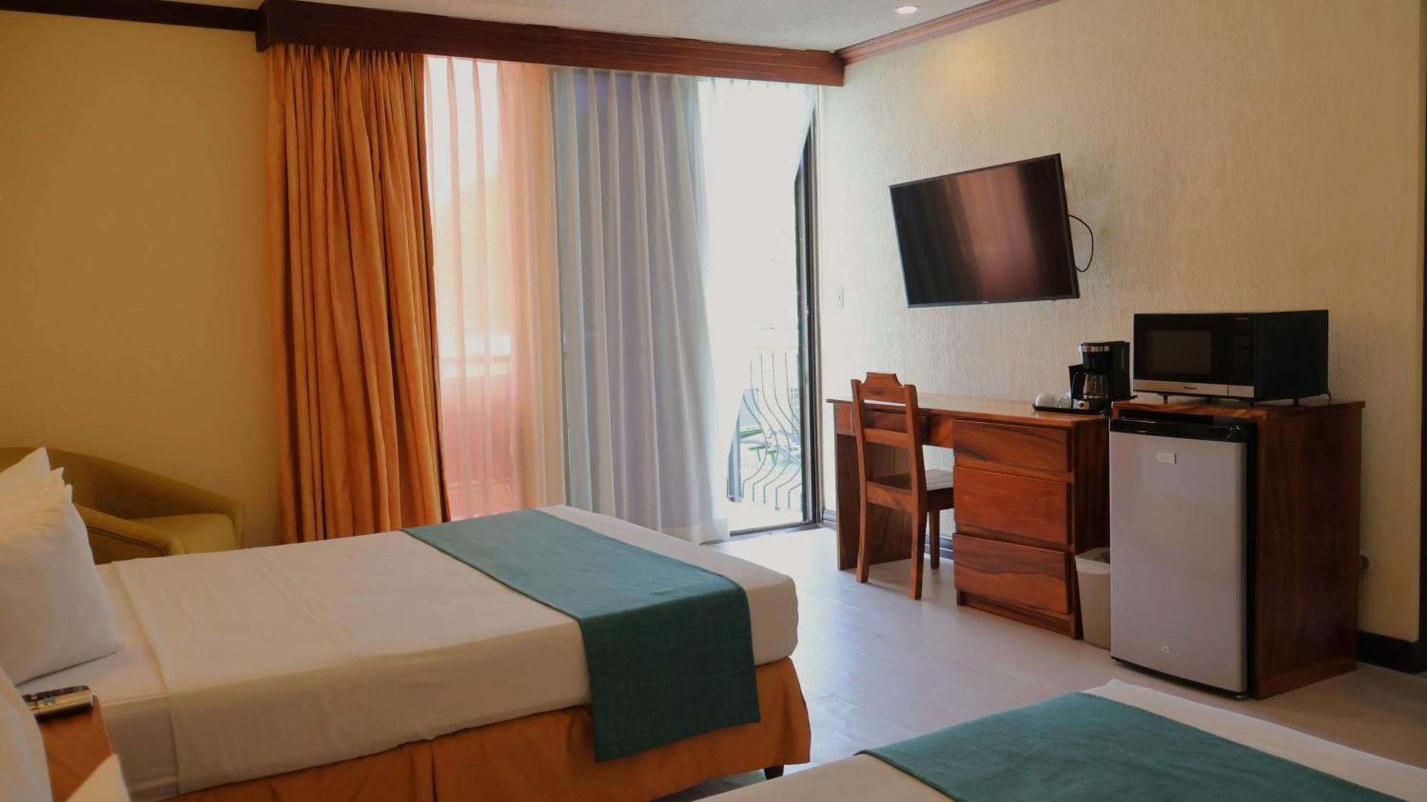 Deluxe Queen Room with Two Queen Beds - Non-Smoking